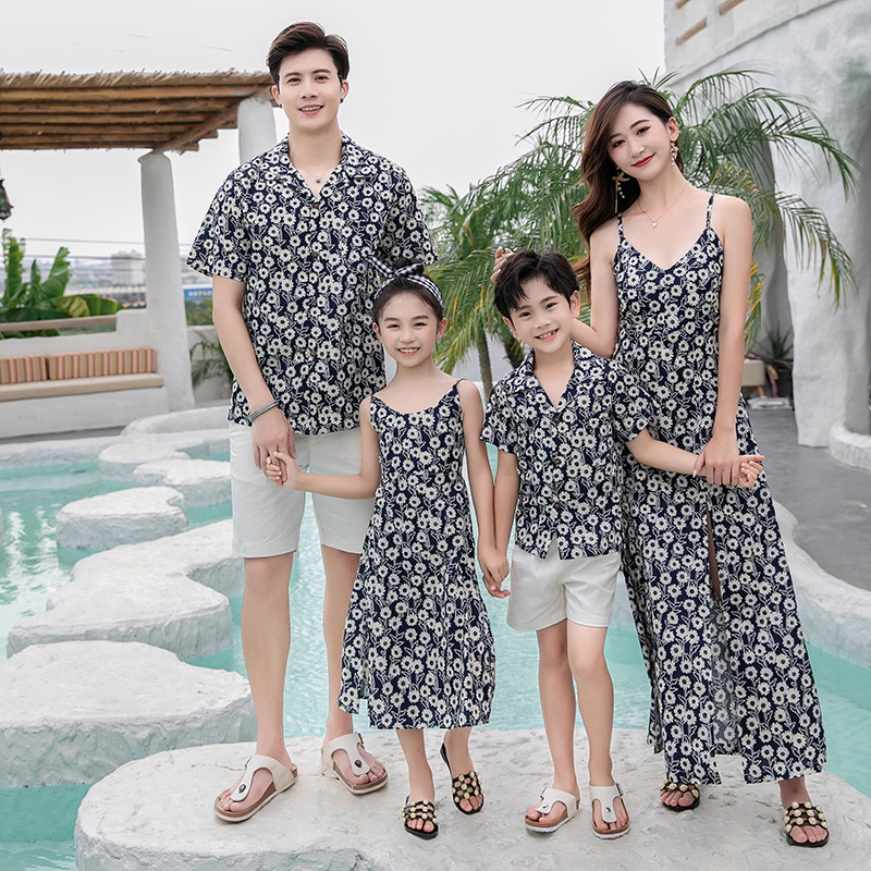 Family Matching Outfit Floral  - Resort Shirt Floral บทวิจารณ์และราคา